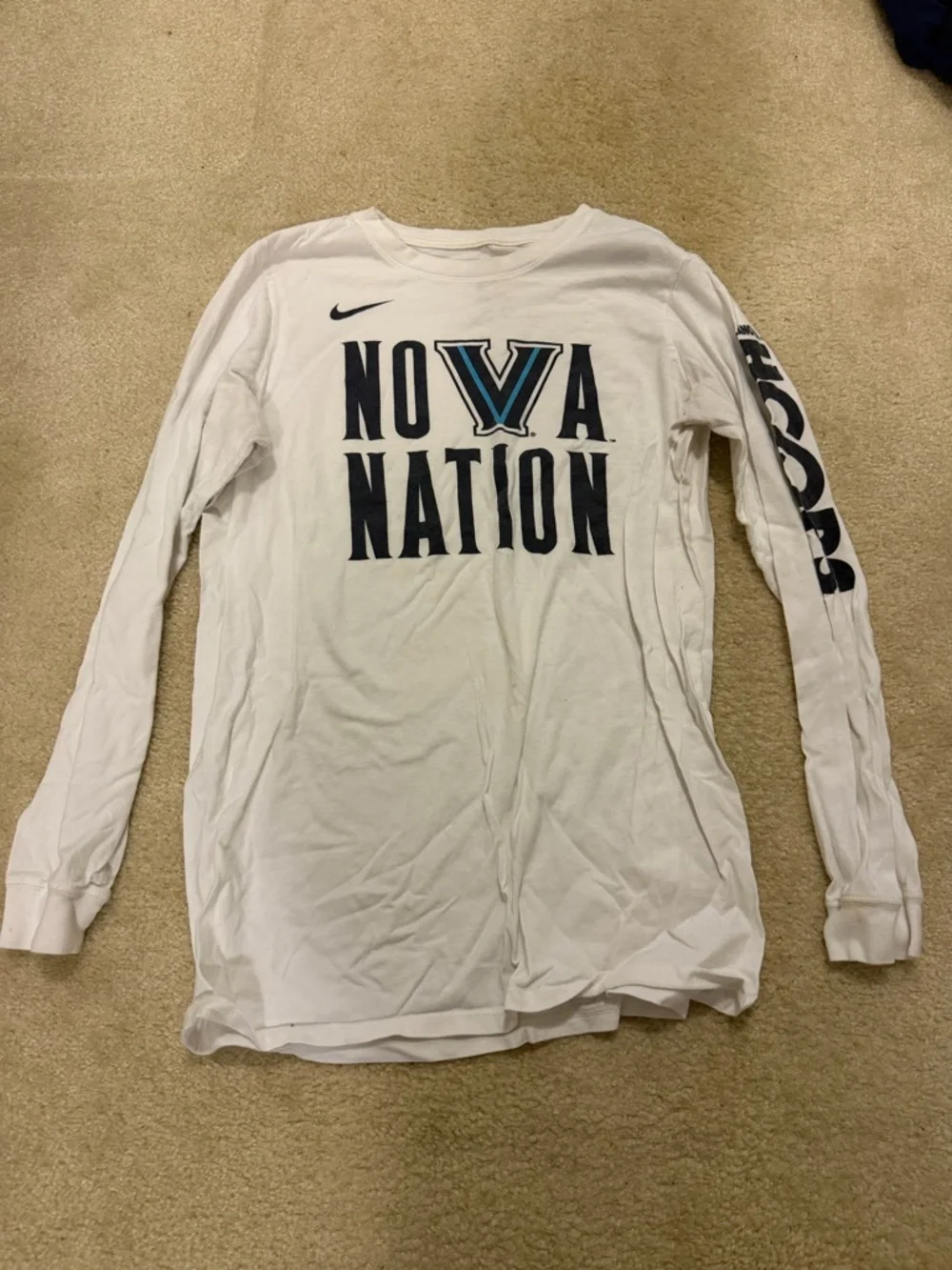 Villanova Basketball Bundle - Picture 4 of 6